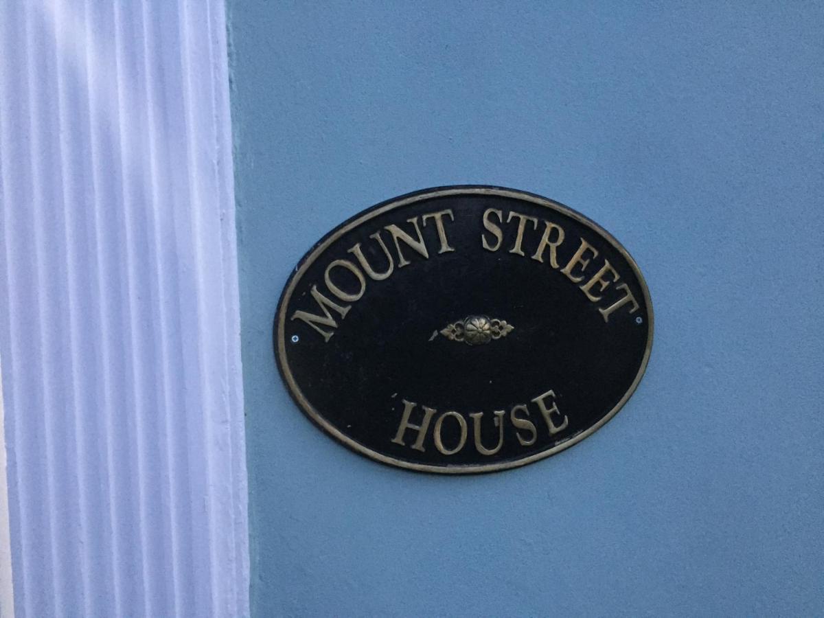 Mount Street House Bed and Breakfast Brecon Eksteriør billede